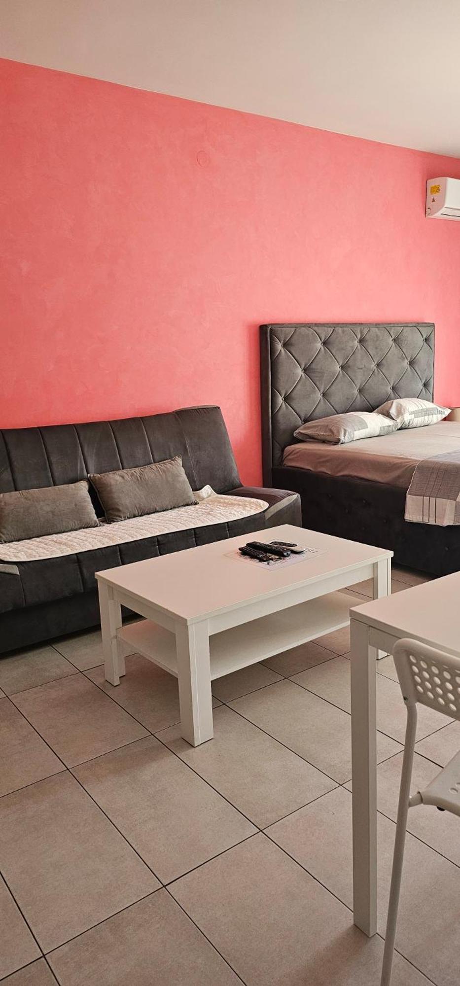 Naki Appartement *